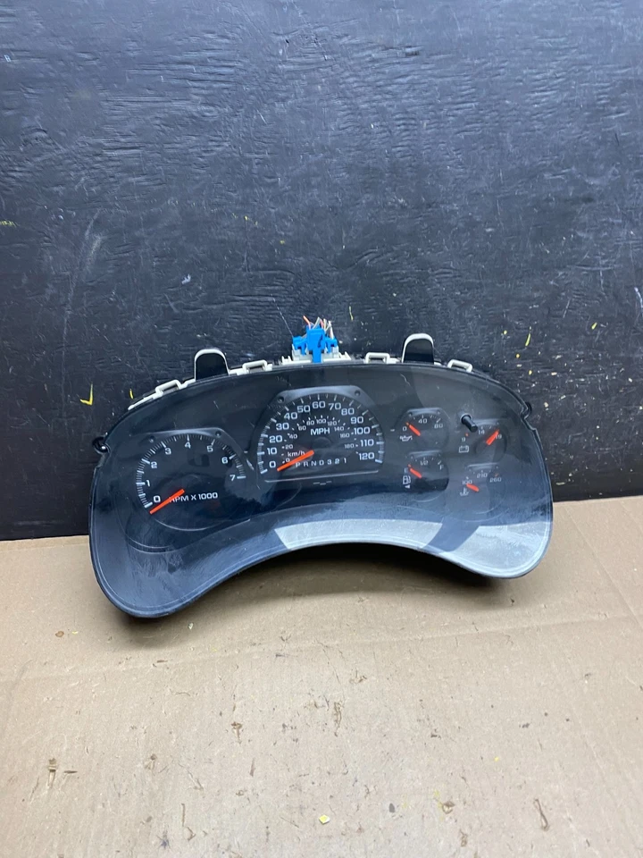 Оригинальный спидометр указатель кластера для Chevrolet Trailblazer 2006–2009 годов выпуска U4781 DG - Изображение 1 из 4