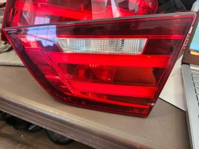 BMW 335I GT XDRIVE 2014-2015 - Luz trasera interior derecha OEM 6321 7286034 Foto 1 de 4