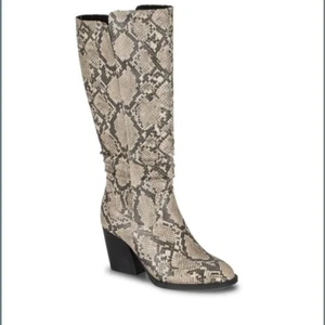 Botas Lilly para mujer talla 6,5 - Imagen 1 de 4