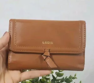 LODIS "Elia" Portafoglio Classico Pelle Marrone Cammello Tripiega Carta di Credito Viaggio 5,75" - Foto 1 di 12