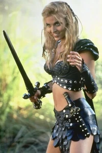 Hudson Leick como Calisto en Xena: Princesa Guerrera 4x6 - Imagen 1 de 1
