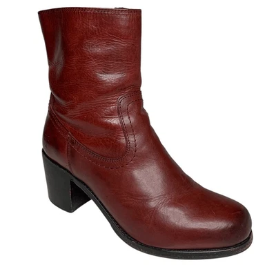 Botas de Tacón Corto Frye Campus Cuero Puntera Cuadrada Occidental Talla 8.5 Borgoña Foto 1 de 4