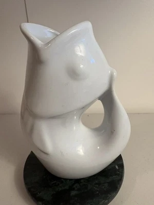 Jarra de pescado Koi Gurgle Pot 2006 jarra de cerámica blanca figura náutica 6,5 pulgadas Foto 1 de 4