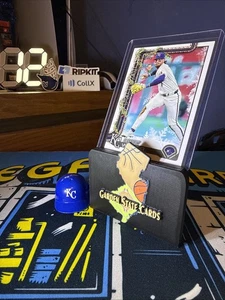 2025 Topps Holiday - Bobby Witt Jr #HE-5 Hidden Elf Image Variation SSP - Picture 1 of 3