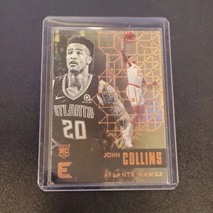 2017-18 Panini Essentials John Collins #21 Rookie RC Atlanta Hawks - Picture 1 of 2