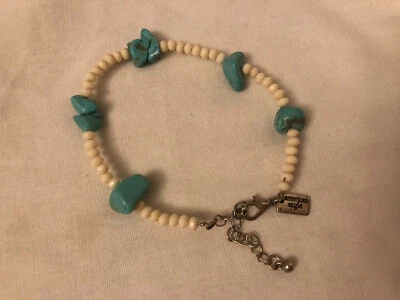 Pulsera Turquesa 8-9.5" Largo Ajustable 7 Piedras por American Eagle Outfitters  Foto 1 de 3