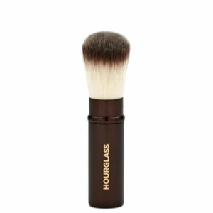HOURGLASS RETRACTABLE FOUNDATION Brush NEW 100% Authentic $46 Retail - Picture 1 of 3