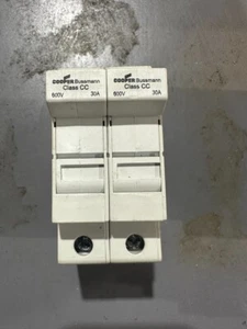 Kupfer Bussmann Serie CHCC Sicherungshalter 2-polig 600V 30A B51 - Bild 1 von 1
