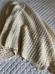 Cream Hand Knit Crocheted Blanket Throw Baby Lap Edging Detail 42 x 44 Sweet! - Picture 1 of 7
