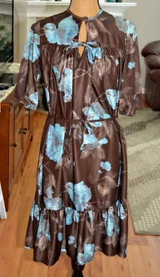 In Roads of Dallas Vintage Brown/blue floral belted Tiered A line boho Dress 6 - Image 1 of 4