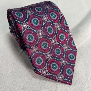 Prendas para el cuello Cape Cod corbata de seda patrón medallón rojo intrincado 3,25x60 - Imagen 1 de 5