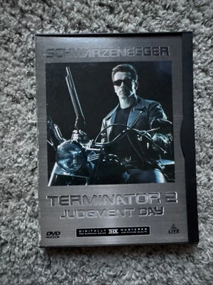 Terminator 2: Judgment Day (DVD) - Image 1 of 2