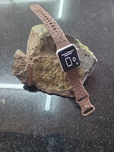 APPLE WATCH SERIES 3 Silver ALUMINIUM 38MM [A1858] - Picture 1 of 5