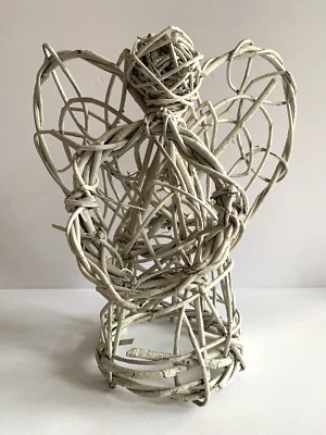 "De colección Mimbre Blanco Jardín Ángel Alas Tejidas Cesta Granja Arte Popular Decoración 13.5""T" Foto 1 de 4