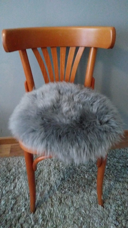 Stuhlauflage Sitzauflage Sitzkissen Kissen Lammfell Schaffell - Bild 1 von 1
