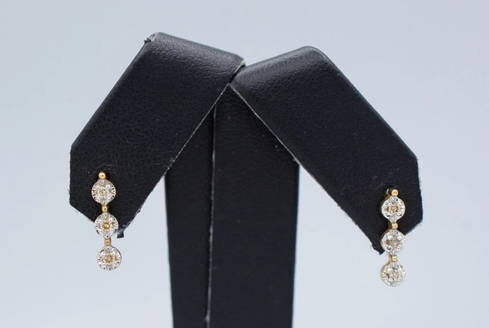 (MA5) 10K Yellow Gold Stone Drop Earrings 0.8 Grams Total 1/2" Long - Image 1 of 1