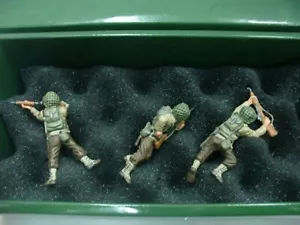WOW EXTREMADAMENTE RARO King & Country Día D DD017 EE. UU. 1a Cubierta de Infantería Fuego-NUEVO EN CAJA - Imagen 1 de 2
