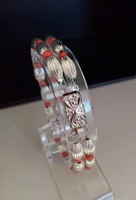 Armband geriffelte Long Perlen mit böhmischen Preciosa Perlen rot  19 cm - Bild 1 von 2