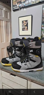 Botas de snowboard híbridas DC Premier para hombre talla 7,5 gris/negro/amarillo (ligeramente usadas) Foto 1 de 4