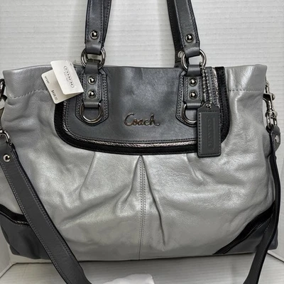 Nuevo con etiquetas Bolso de Hombro Coach F17096 Cuero Gris Ashley Spectator con Bolsa para el Polvo Y2K Foto 1 de 4