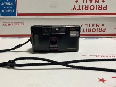 Cámara fotográfica Olympus Infinity Jr. Point & Shoot 35 mm - solo piezas Foto 1 de 4