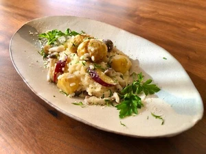 NM L12.2 in Oval Pasta Plate Japanese Tamba ware Fully Handmade Pottery Ivory - Picture 1 of 14