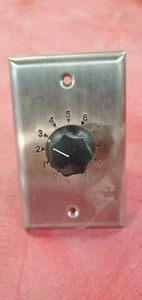 Atlas Sound AT35 Plattenmontiertes Dämpfungsglied (35 W) - Bild 1 von 2