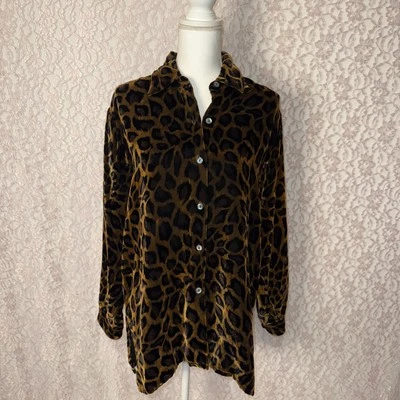 VTG Denim & Co Jeanswear Animal Print Rayon Velvet Button Down Blouse SZ Small - Image 1 of 4