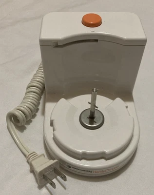 Vintage Black & Decker Handy Chopper HC20 HC-20 Food Processor MOTOR BASE Only - Image 1 of 4