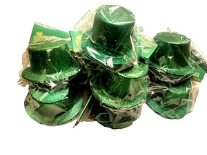 St Patrick Day Glitter Mini Hats - Ornaments - 5 In Pkg - 7 Pkgs - 35 Hats Total - Picture 1 of 4
