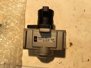 SMC NVHS4500-N02 Lockout Hand Valve New (78) - Bild 1 von 5