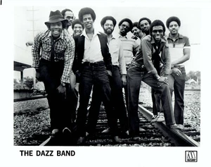 1981 Vintage Photo Motown Records Group The Dazz Band members poses for portrait - Picture 1 of 2