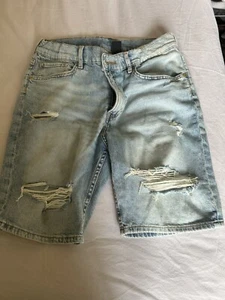 Immaculate H&M boys Jean ripped jean Shorts 13-14yrs - Picture 1 of 3