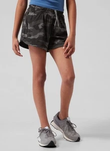 Athleta Mädchen schwarz grau Camouflage Shorts 8-10 M - Bild 1 von 6