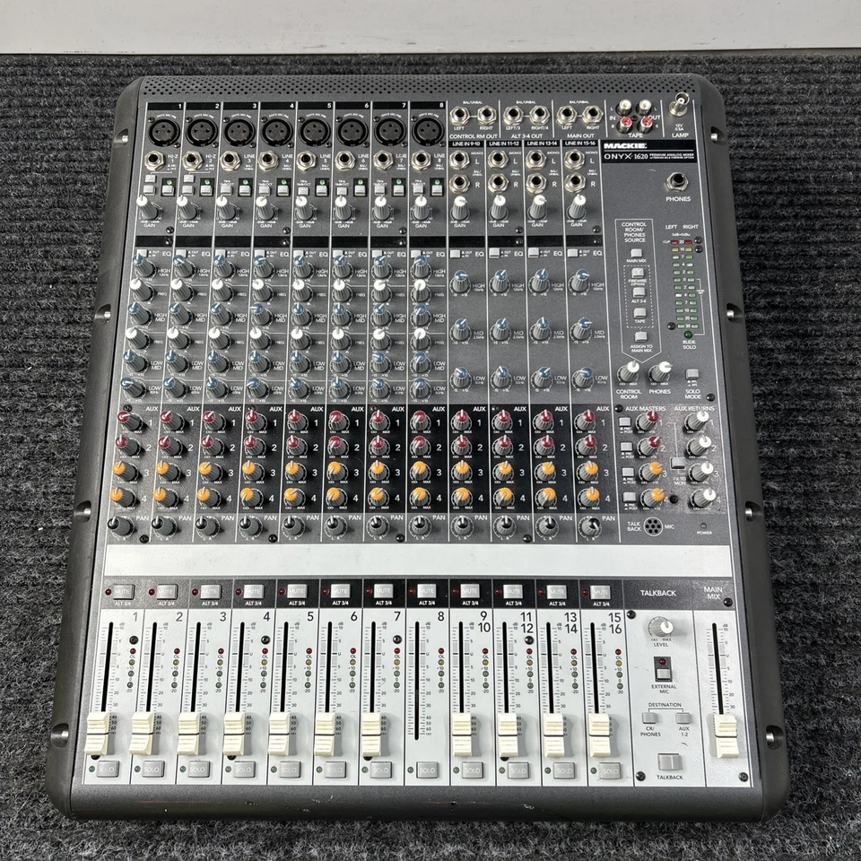 Mackie Onyx 1620 Premium Analog Mixer - Image 1 of 4