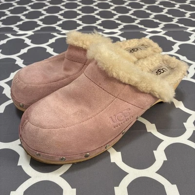 Tamancos femininos UGG rosa KALIE forrado de pele de carneiro mules tamanho 9 - Imagem 1 de 4