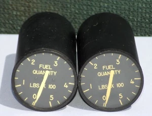 162-09-170 Avien Fuel Quanity Indicator (Lot of 2pcs Memorabilia item) - Picture 1 of 24