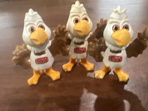 Vintage Pittsburgh Pirates Giant Eagle Mascot PVC Figure 1989 lot of 3 Cover