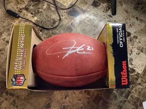 Official NFL The Duke Authentic Game Ball LaDainian Tomlinson Auto SD CHARGERS Cover