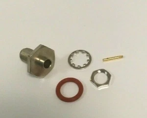 Johnson Components 142-0594-406 SMA Connector Jack, Female Socket 50Ohm Panel Mt - Picture 1 of 3