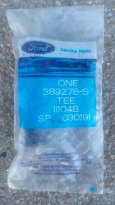Camiseta de manguera de vacío Ford 389278-S nueva de stock para Ford Lincoln Mercury 1981-88 Foto 1 de 2