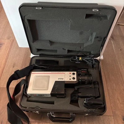 RCA VHS Camcorder (CMR300) Autofocus - Solid State MOS Image Sensor (For Parts) - Image 1 of 4