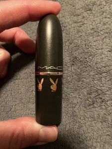 MAC x Playboy Bunny Rosa Rossetto Rosa Lustro Edizione Limitata 2003 Nuovo senza scatola - Foto 1 di 8