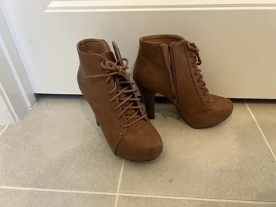 Charlotte Russe Mujer Marrón Cremallera Botas con Cordones Talla 7 Imitación Cuero Foto 1 de 4