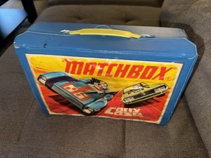 Vintage 1971 Lesney Matchbox 24 Car Carry Case With Car Holders - Picture 1 of 9