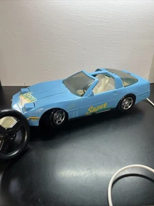 Barbie Super Corvette Veicolo Cablato Controllato da Playmates 1985 Funzionante Leggi W2 - Foto 1 di 13