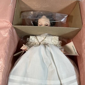 Madame Alexander EMILY DICKINSON Doll 14” Necklace and Book New Vtg - Picture 1 of 4