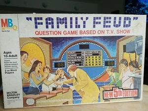 Vintage Milton Bradley Family Feud 5TH Edition Question Game TV Complete in Box - Picture 1 of 9