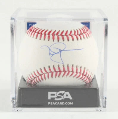 Mark McGwire Signed Baseball w Display Case (PSA COA) St Louis Cardinals / A's  - Image 1 of 4