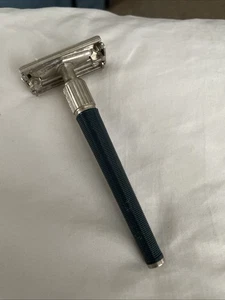 Navaja de afeitar de seguridad vintage Gillette "KNACK" 1968 código de fecha N2 - Imagen 1 de 9